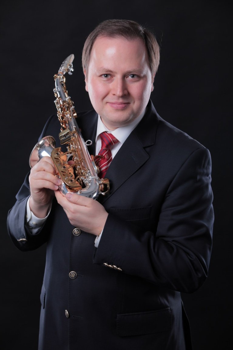 Artem Mendelenko (16)_m