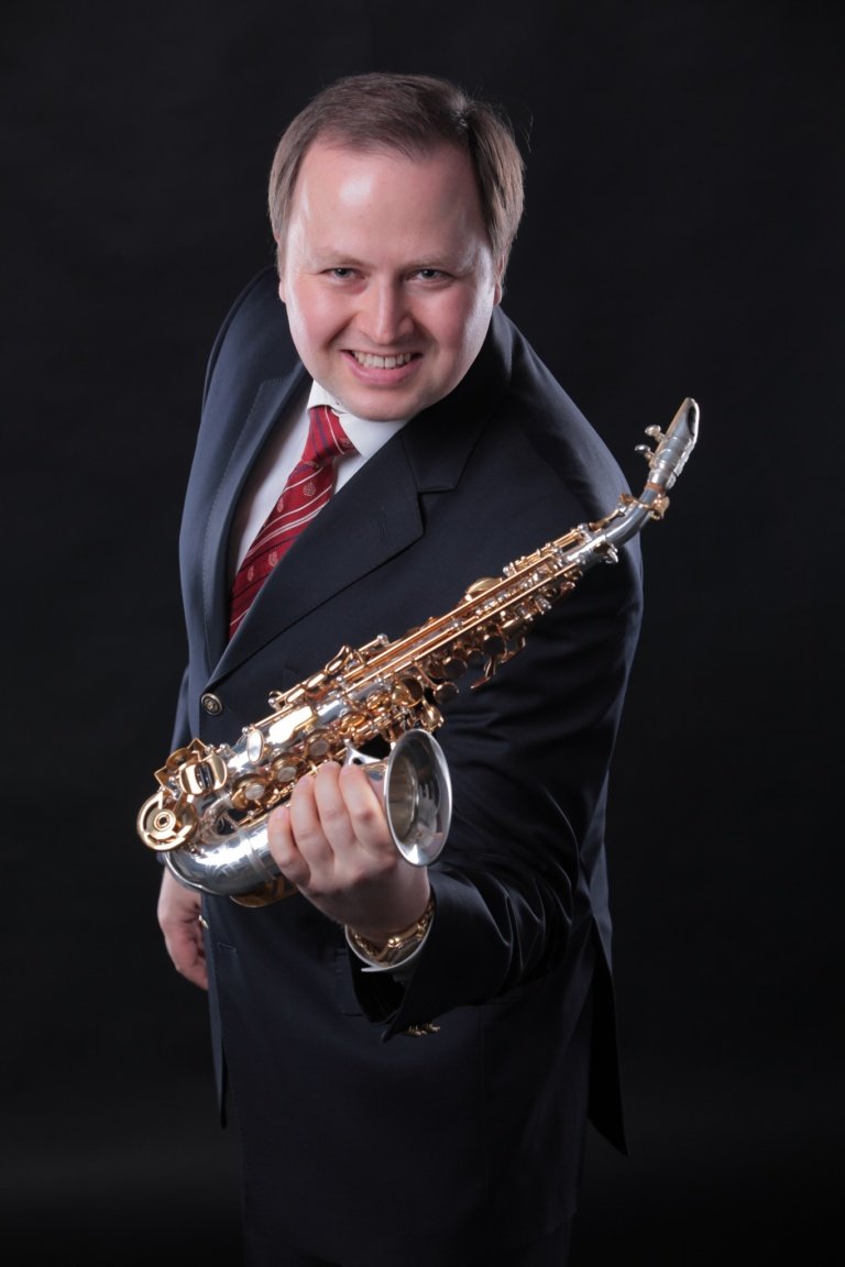 Artem Mendelenko (17)_m