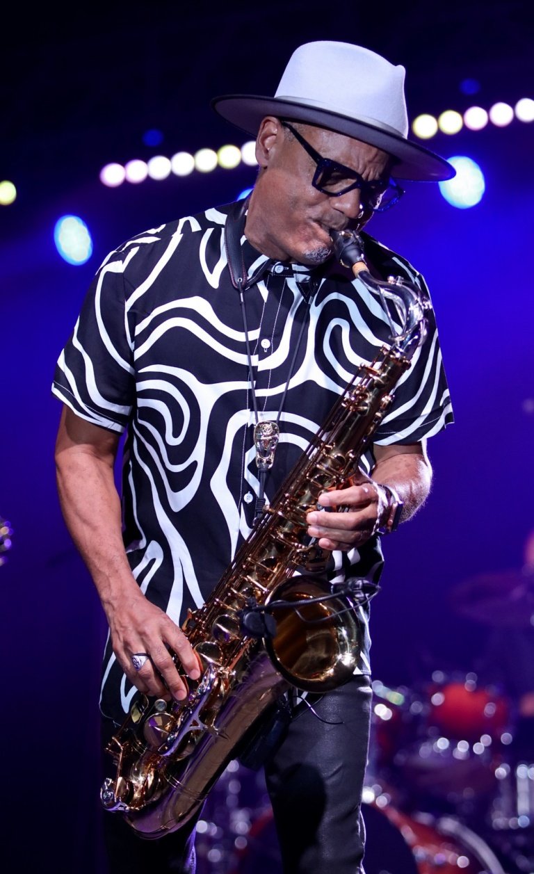 Kirk Whalum (4)_m