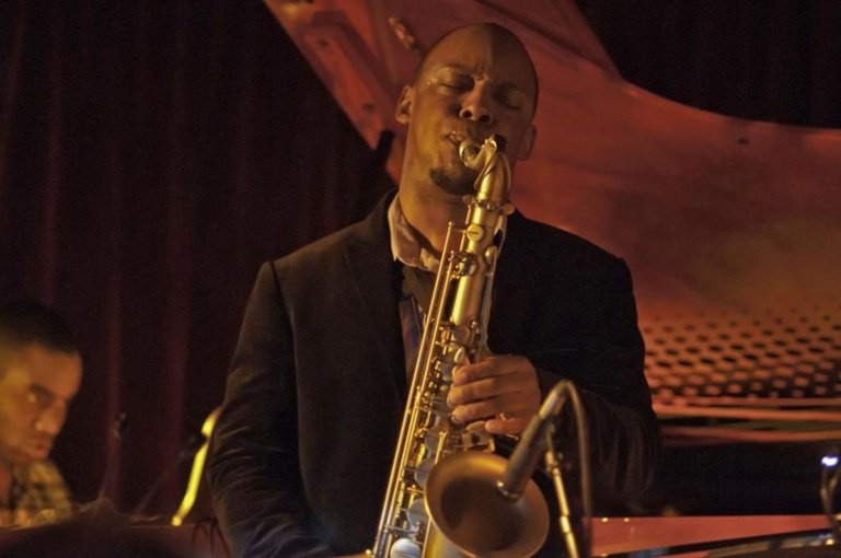 Marcus Strickland (6)_m