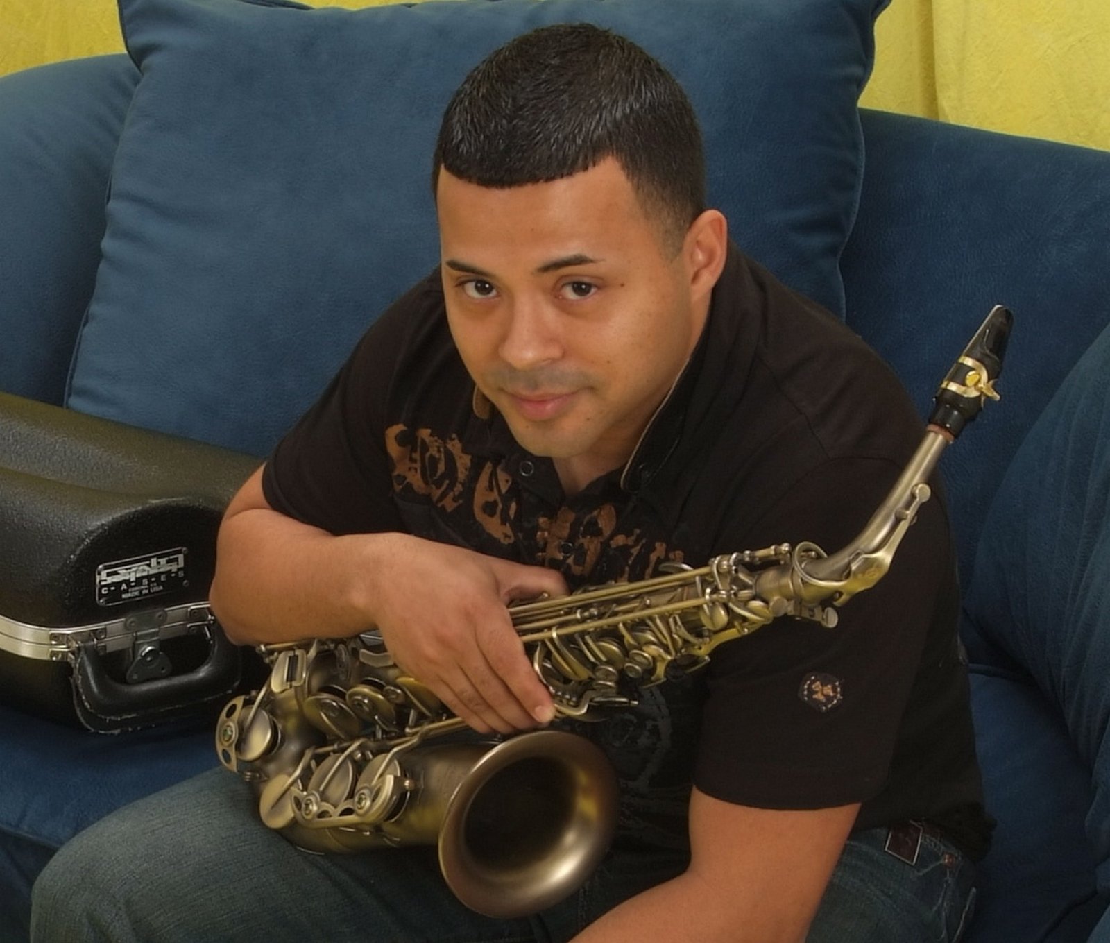 Oliver Santana (3)_m